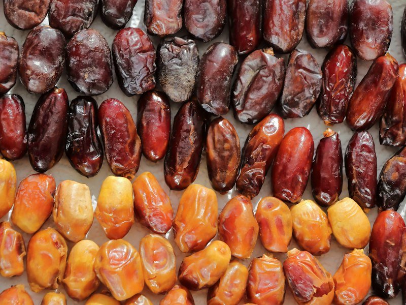 Premium Stuffed Dates