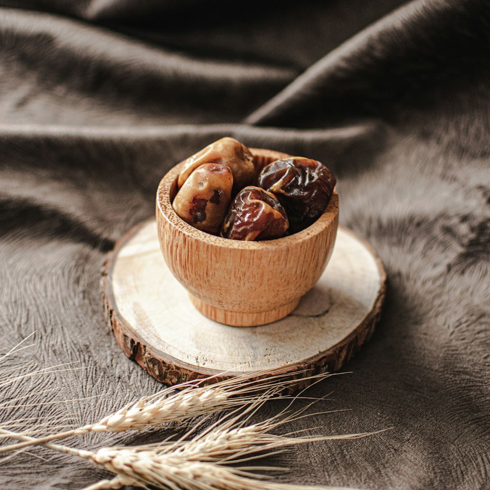 Royal Energy Dates (Men's Wellness) image 4